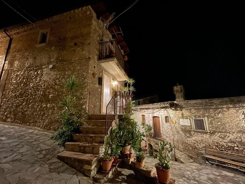 B&B Dhafna Чивита Экстерьер фото