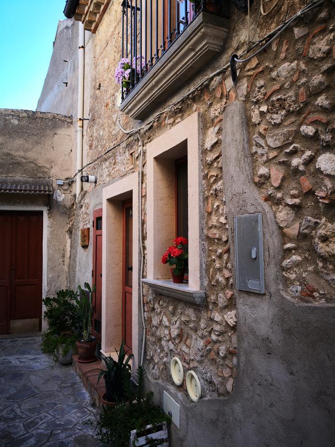 B&B Dhafna Чивита Экстерьер фото